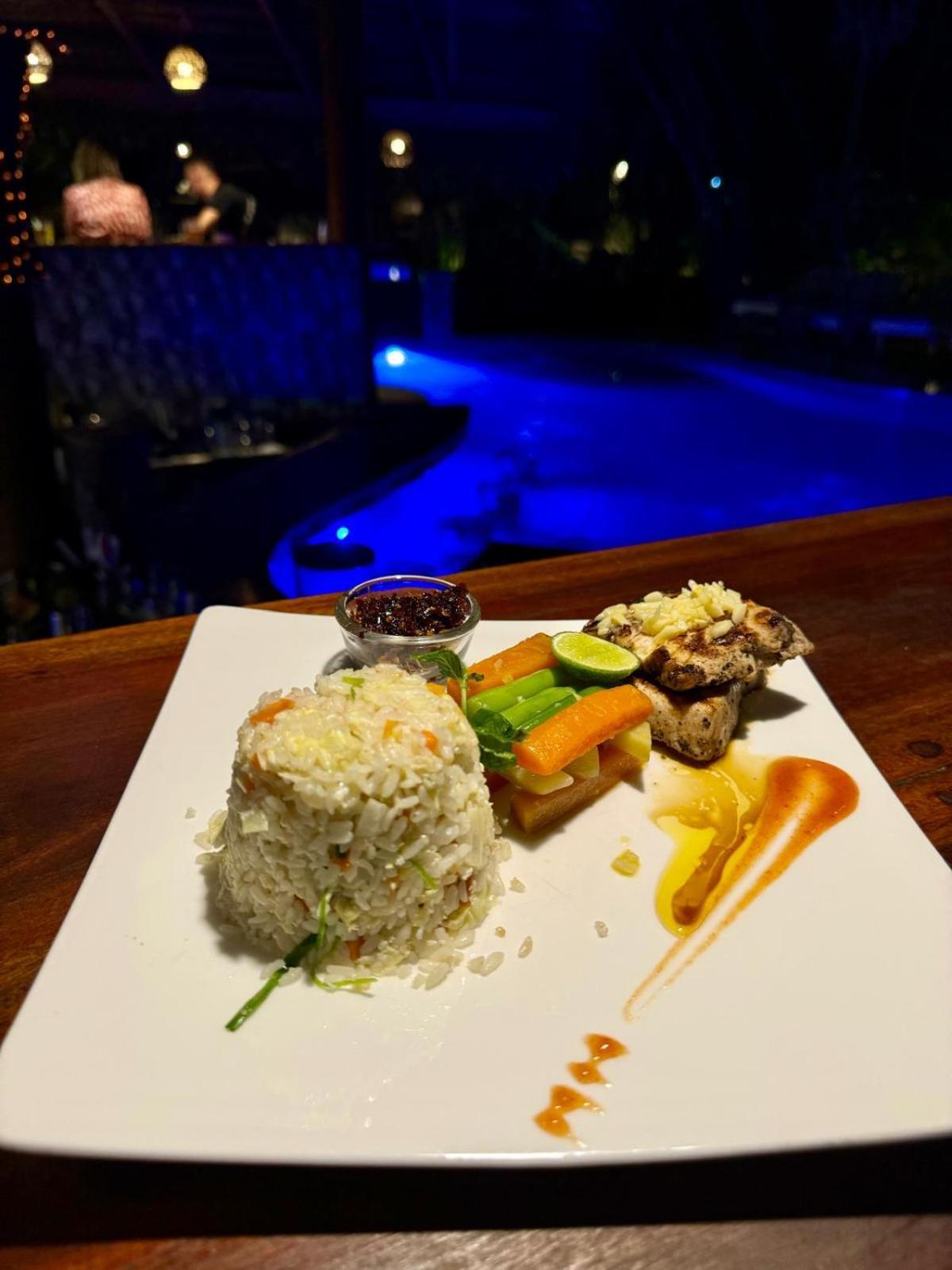 Sundaras Sigiriya Jungles Caves Resort ダンブッラ エクステリア 写真