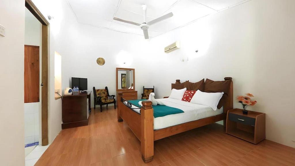 Sundaras Sigiriya Jungles Caves Resort ダンブッラ エクステリア 写真